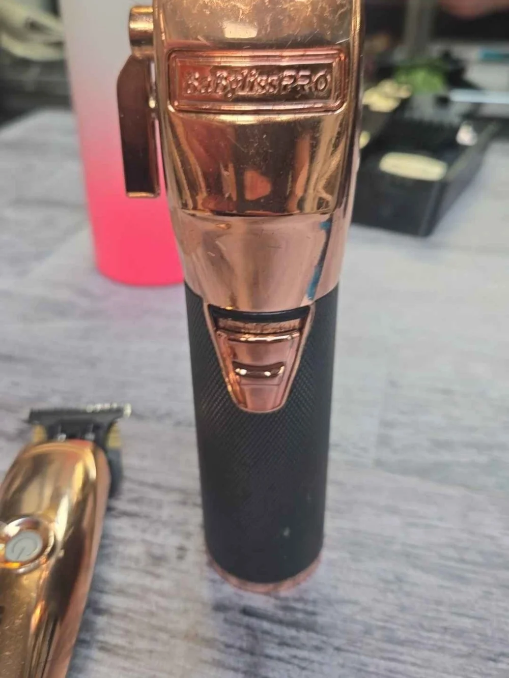 Rose Gold & Black Cordless Men's Trimmer - Professional Grooming